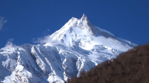 Manaslu Trek in October: A Himalayan Symphony