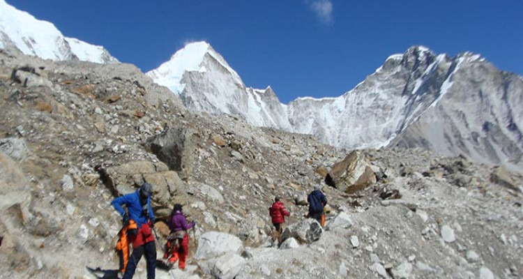 Kalapathar (5550 meters) Top