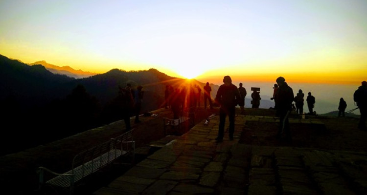 best sunrise view from Poon hill
