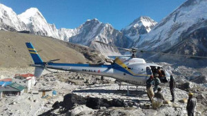 Everest Base Camp(EBC) Landing Helicopter tour from Kathmandu