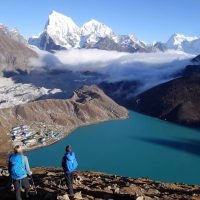 Everest gokyo lake trek