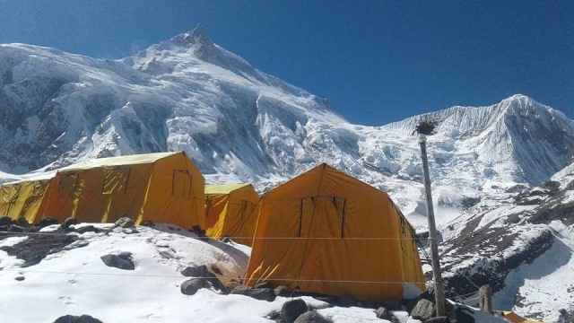 Camping trek in Nepal
