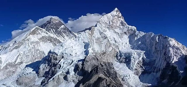 Mount Everest trekking