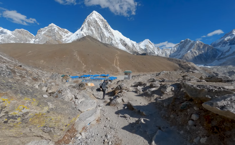 Everest Base Camp vs. Gokyo Lakes Trek: Which One is Right for You?