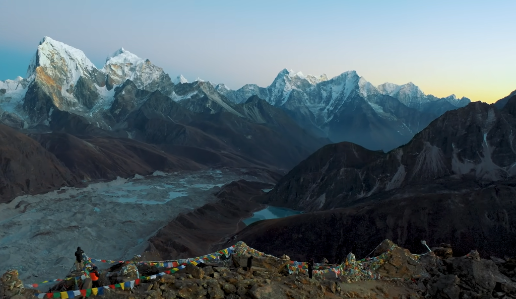 Best Time to Trek to Gokyo Valley: Seasons, Weather, and Views