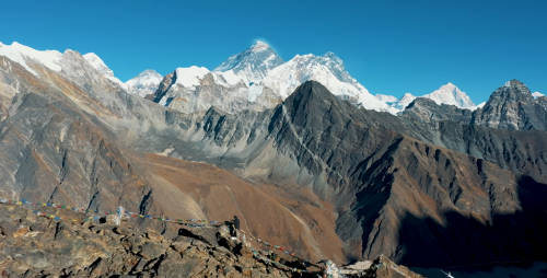 Stunning-view-from-gokyo-ri