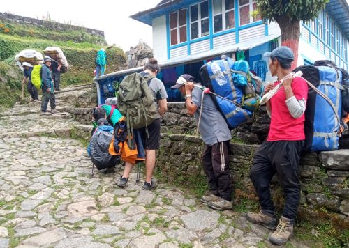 Way-to-Namche-Bazaar-from-Phakding