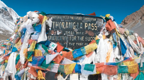 Thorong-la-pass-trekking