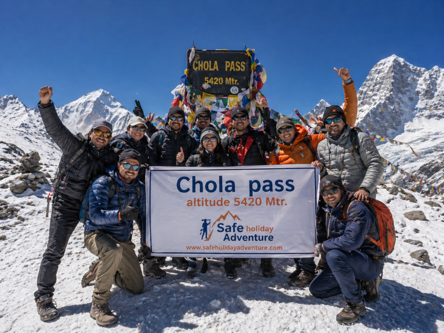Trekkers crossing snowy Cho La Pass in Everest region of Nepal