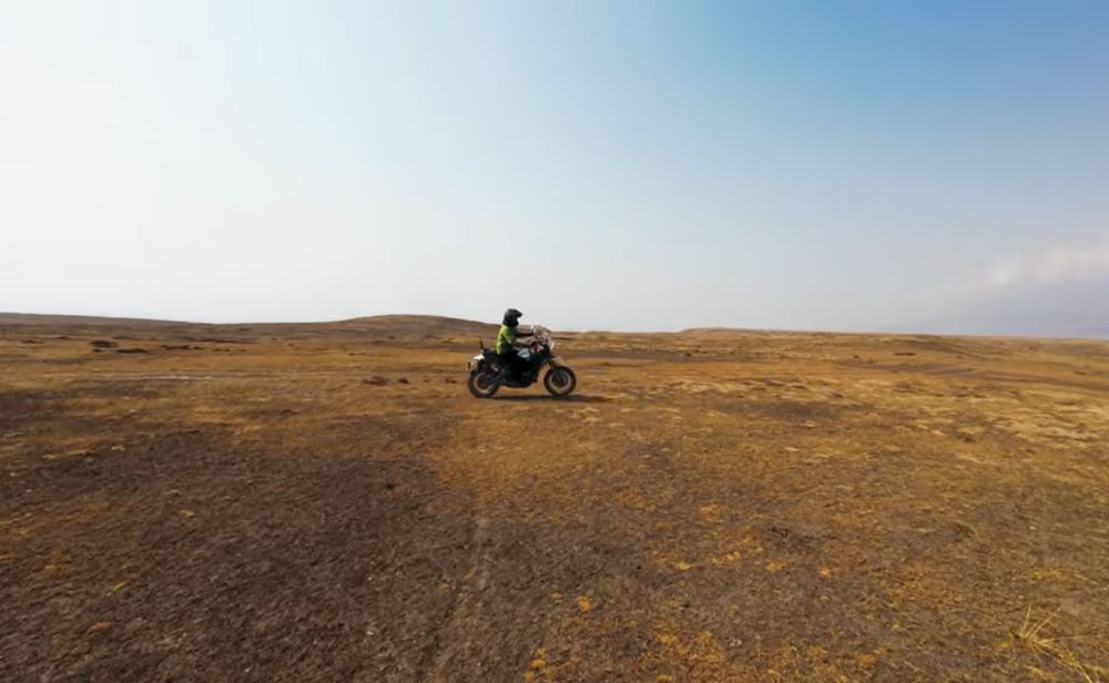Upper mustang tour on bike