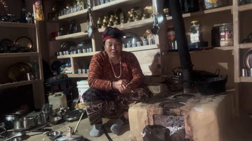home-stay-kitchen-lamjung