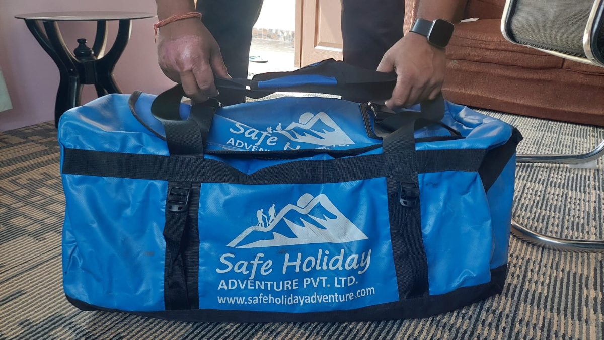 Discover the perfect travel companion with Safe Holiday Adventure Pvt. Ltd. Our durable duffel bags combine style and functionality, offering ample space for all your essentials. Lightweight yet sturdy, they’re ideal for weekend getaways, gym trips, or long vacations. Travel smart, travel safe, and make every adventure effortless.