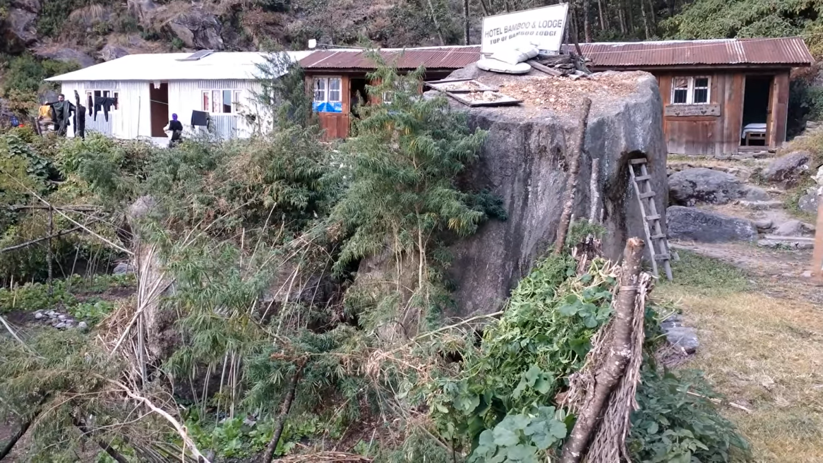 Langtang trek near Bamboo
